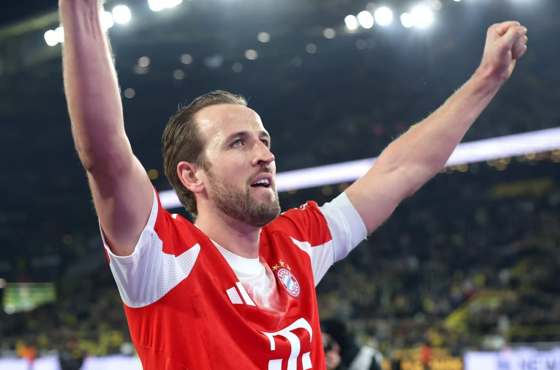 江南体育APP-连续梅开二度，他是拜仁锋线上的答案